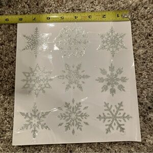 Pawliss Silver Glitter Snowflake Window Decorations – 6 Sheets – New nonreusable